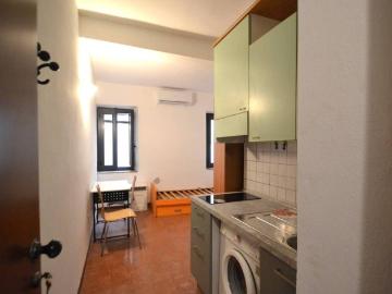 Monolocale in pieno centro, pronto da vivere!