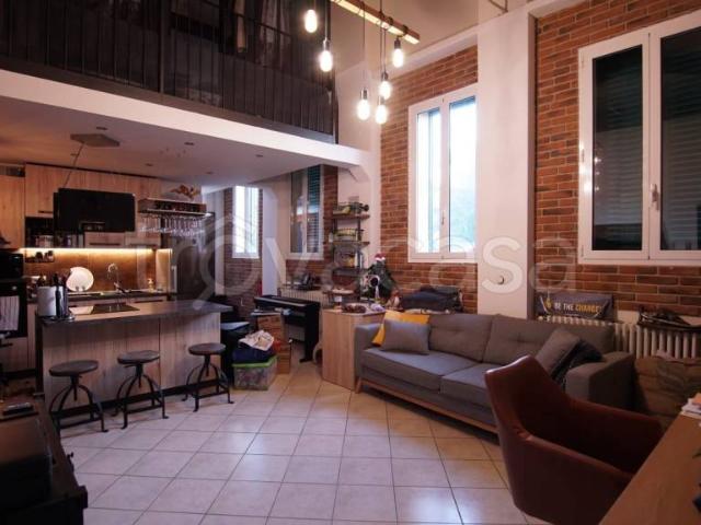 Monolocale in vendita a Bologna via di Corticella, Noce Pescarola