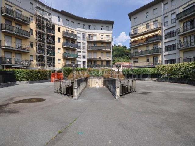 Monolocale in vendita a Luino via Filippo Turati, 106