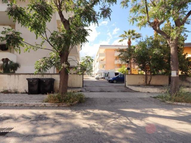 Monolocale in vendita a Montesilvano via petrarca, 10