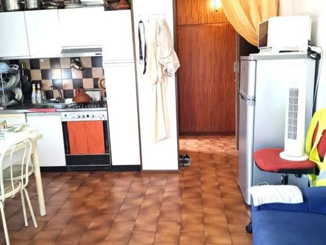 Monolocale in vendita a Novara viale Giulio Cesare, Sacro Cuore
