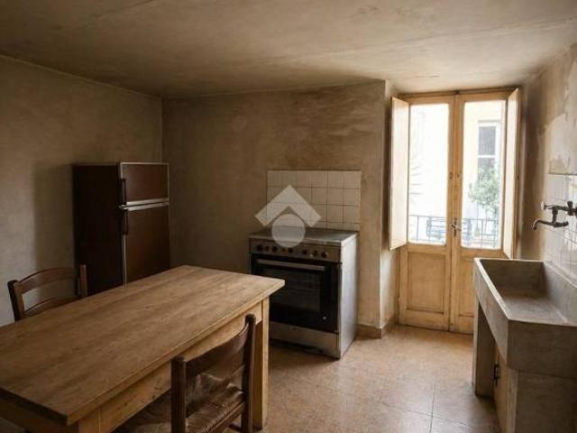 Monolocale in vendita a Orte via Poerio, 15