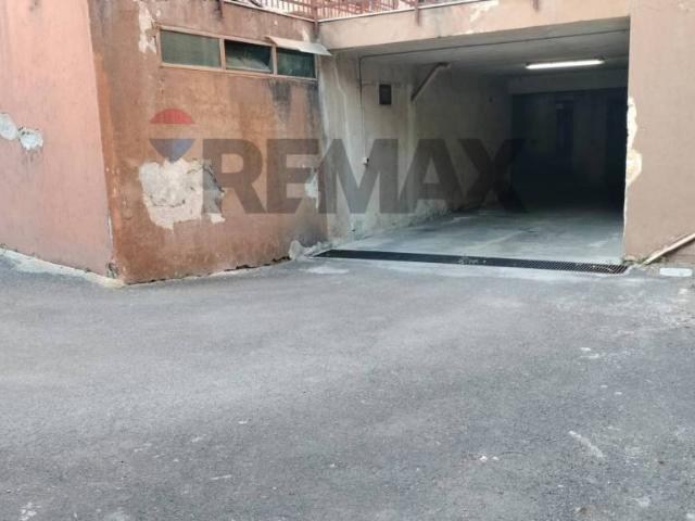 Monolocale in vendita a Palermo via Olivella, 40, Uditore Leonardo Da Vinci Alta