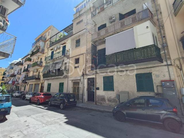 Monolocale in vendita a Palermo via Scillato, 20, Altarello