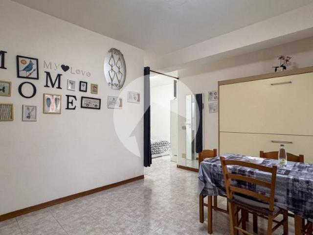 Monolocale in vendita a Reggio nell'Emilia, Baragalla Canalina