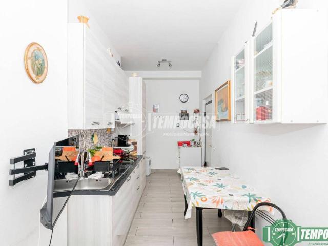 Monolocale in vendita a San Giuliano Milanese viale Fratelli Cervi 29/b