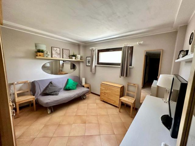 Monolocale in Via Liguria 14, Reggio Emilia