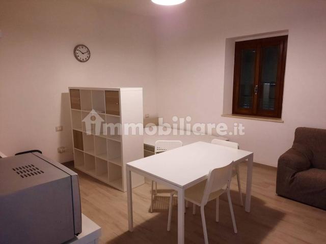 Monolocale piazzale Tricalle 16, Chieti Città, Chieti