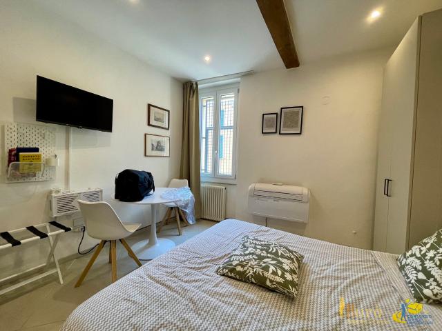 Monolocale ristrutturato in borgo guazzo 40, Parma