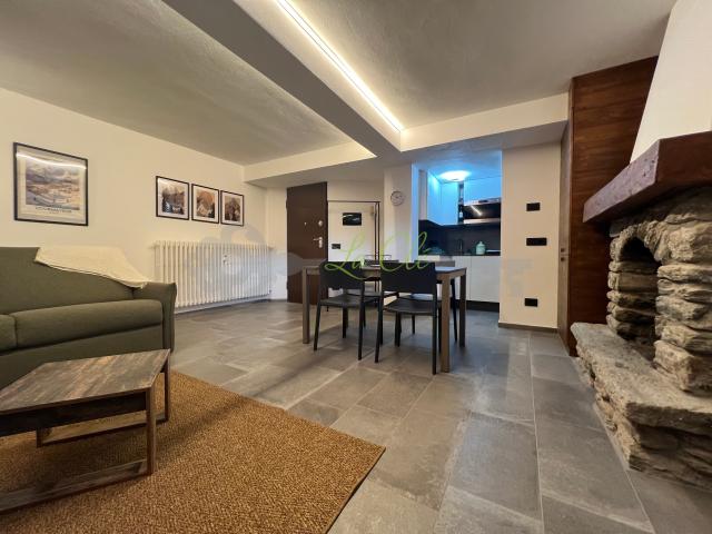 Monolocale ristrutturato in via la villette 20, Courmayeur