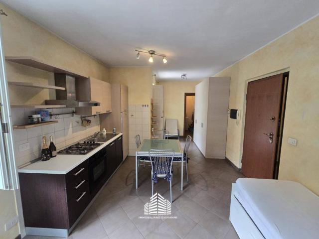 Monolocale Strada San Michele 22, Centro, Bra