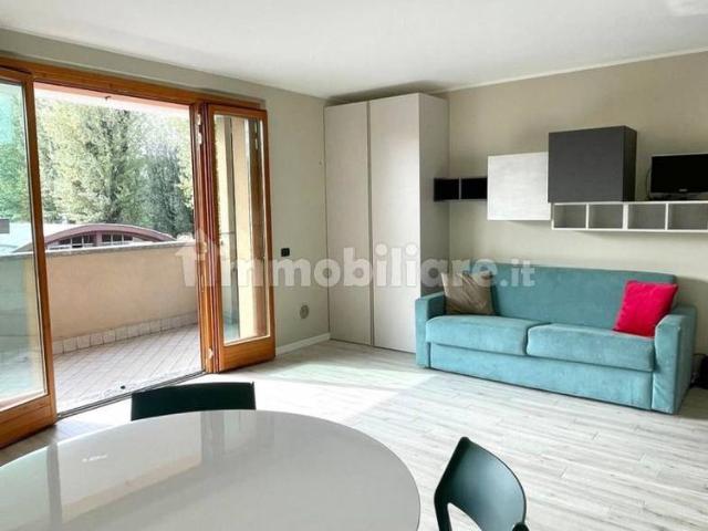 Monolocale via Tevere 32, Taccona, Monza