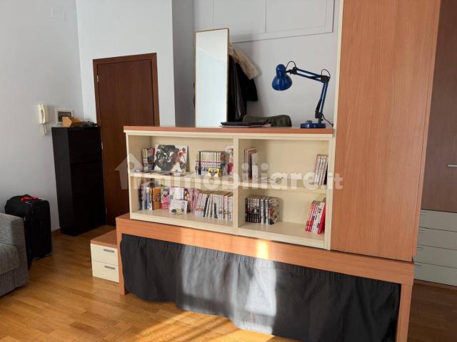 Monolocale via Varese 20, Moscova, Milano