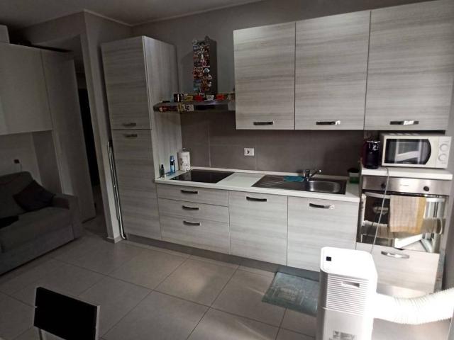 Monolocale via verdi, 18, Centro, Magenta