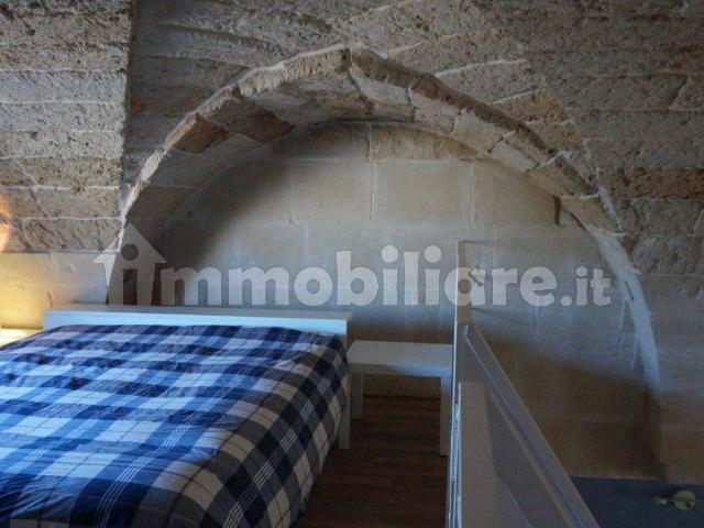 Monolocale via Adige, Cursi
