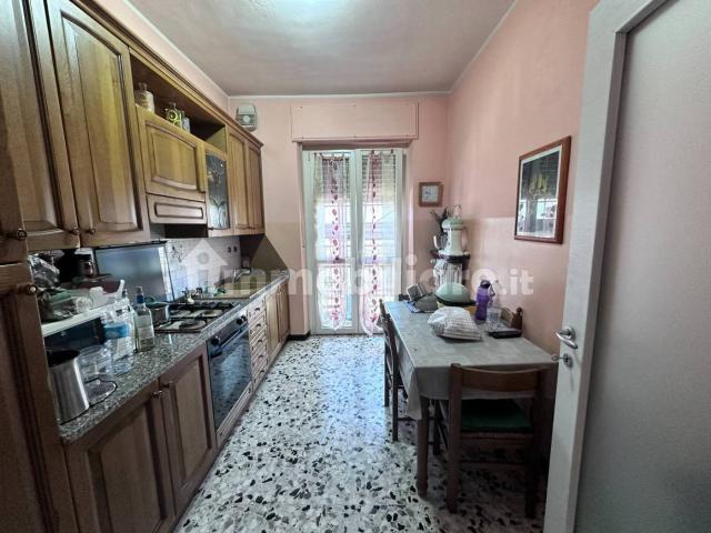 Monolocale via Aldo Moro 45, Borgo Piave, Corso Europa, Zona Ferrero, Alba