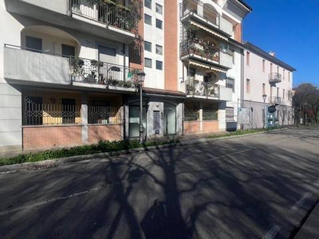 Monolocale via Amilcare Bietti 30, Centro, Caravaggio