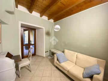 Monolocale via C. Battisti 50, Sulzano