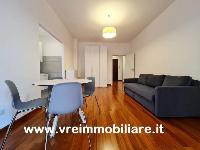 Monolocale via degli Orti Gianicolensi 5, Monteverde Vecchio, Roma