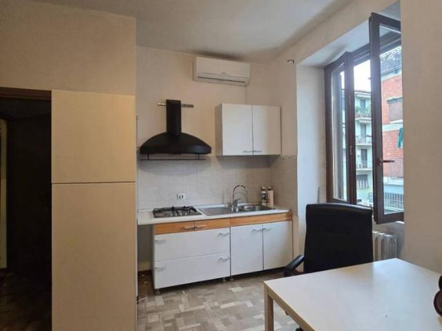 Monolocale via della Torre 34, Turro, Milano