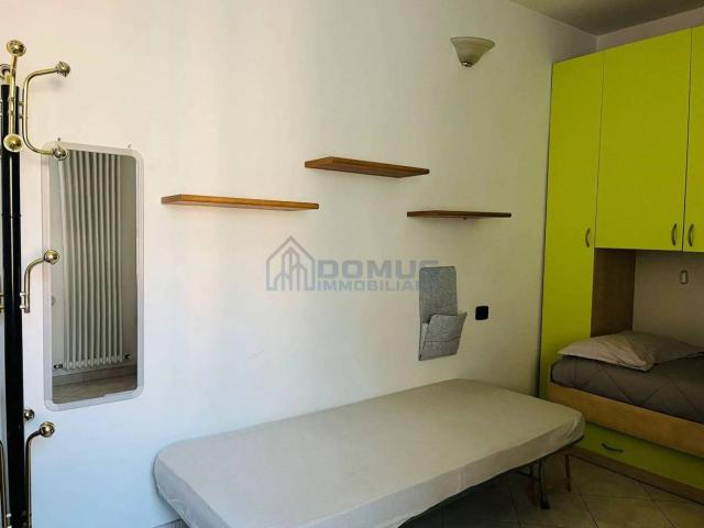 Monolocale via dell'Aquila, Centro Storico, Reggio Emilia