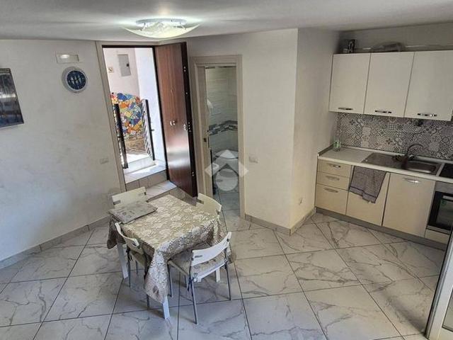 Monolocale via diego taiani secondo 65, Centro, Vietri sul Mare