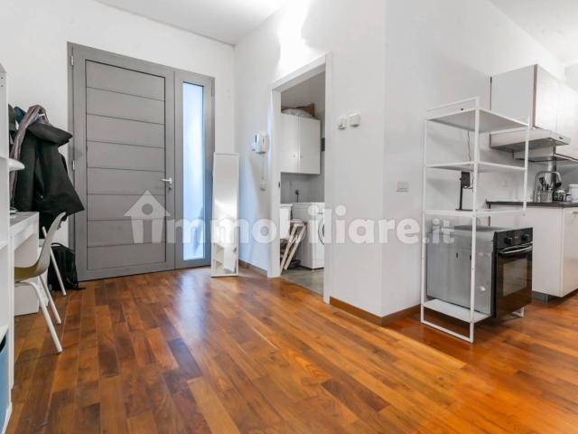 Monolocale via Enrico Cosenz 22, Bovisa, Milano
