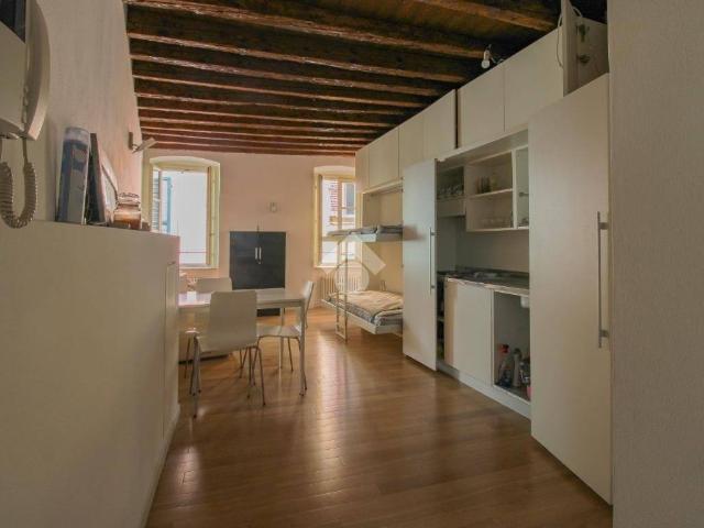 Monolocale via Fantoni, Centro, Salò
