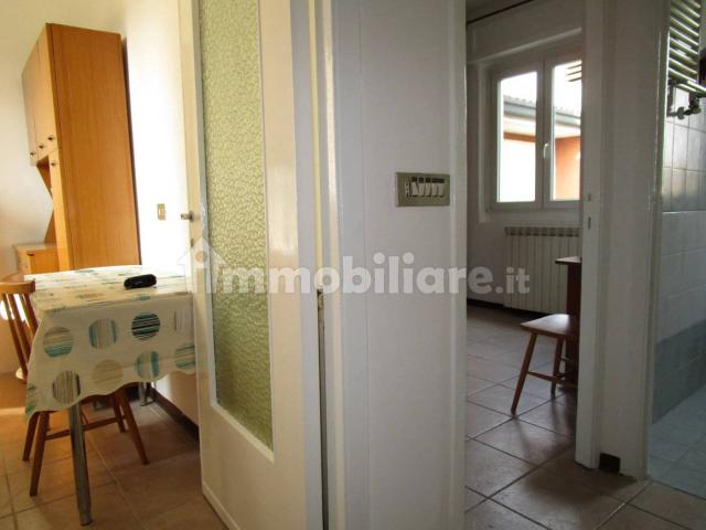 Bilocale via Ferruccio Mengato, Centro, Lainate