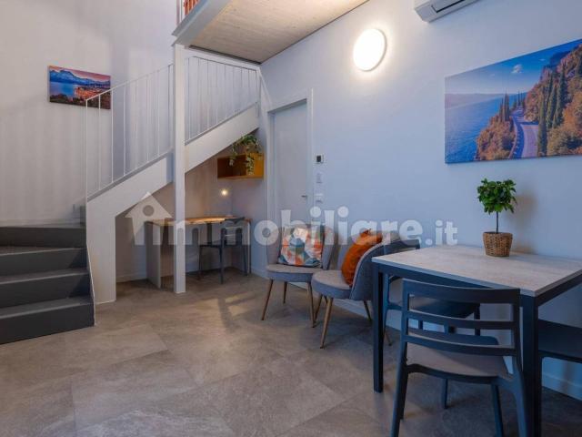 Monolocale via Fratelli Cairoli 65, Centro, Lecco