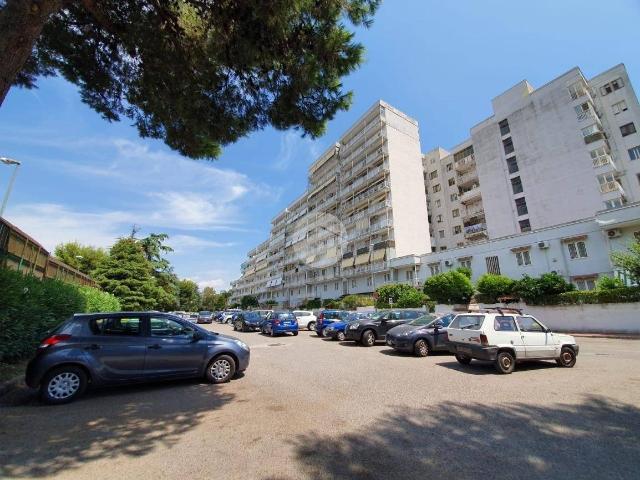 Monolocale via galileo galilei 34, Scampia, Napoli