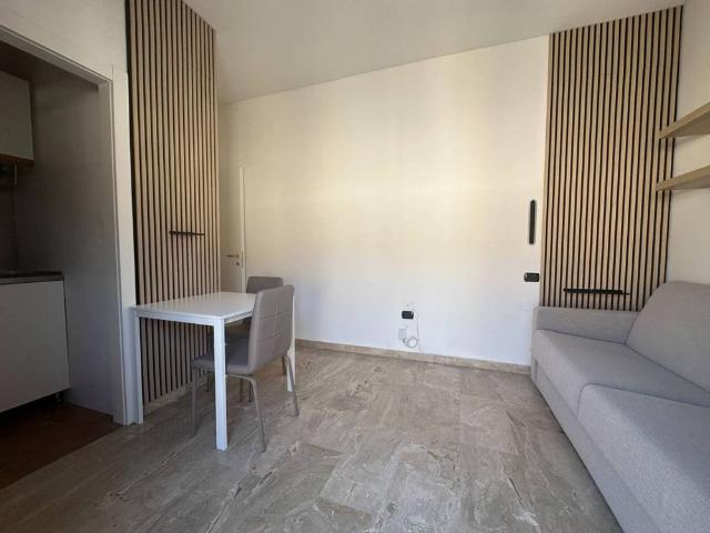 Monolocale via Giovanni Rasori 11, Vercelli Wagner, Milano