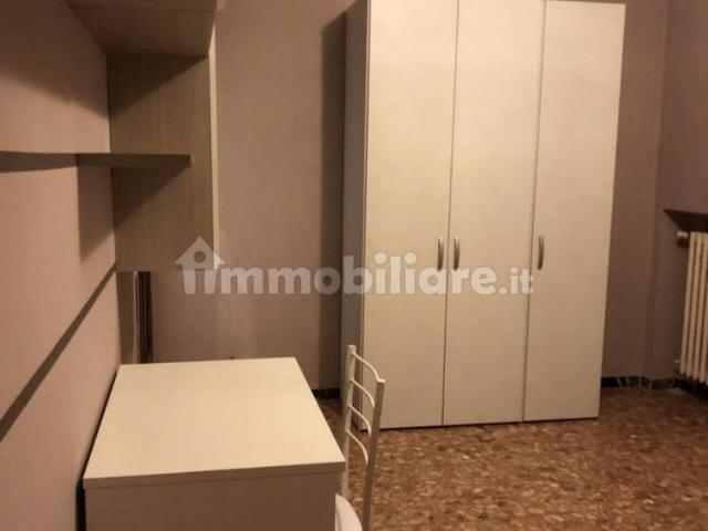 Monolocale via Guglielmo Oberdan 9, Borgo Piave, Corso Europa, Zona Ferrero, Alba