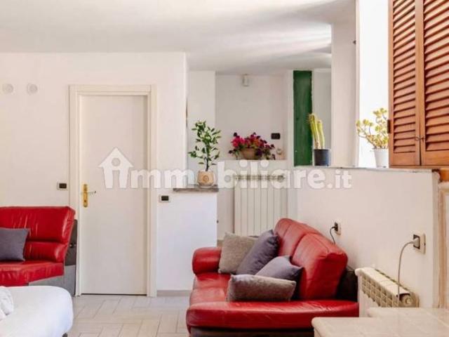 Monolocale via Ione di Chio, Casal Palocco, Roma