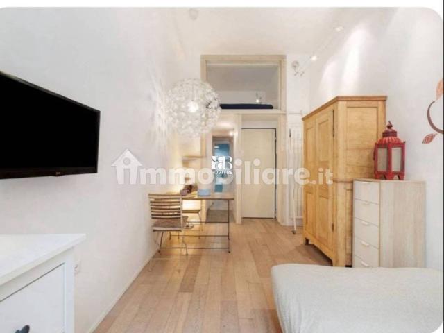 Monolocale via Leone IV 113, Prati, Roma