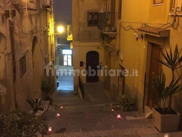 Monolocale via Lo Presti 4, Centro Storico, Agrigento