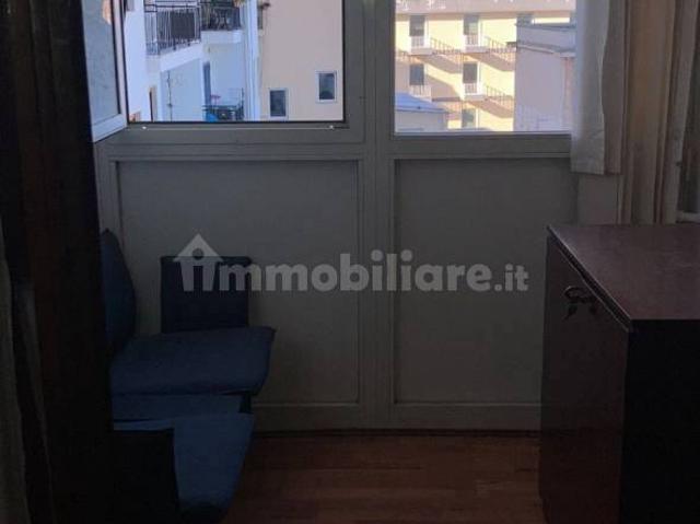 Monolocale via Miguel Cervantes De Saavedra 55, Porto Municipio, Napoli