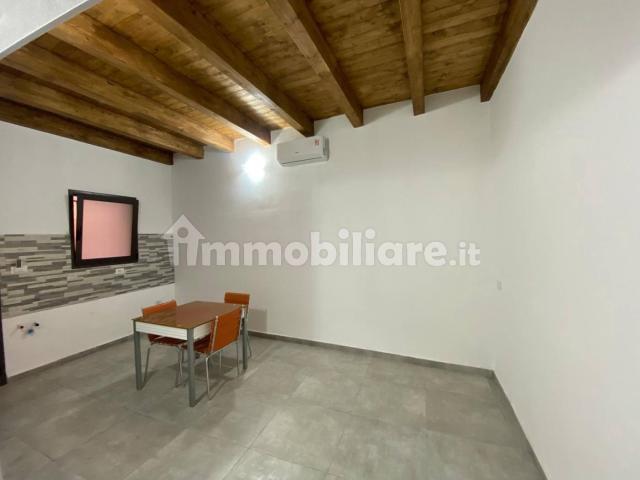 Monolocale via Nazionale, Villagrazia di Carini, Carini