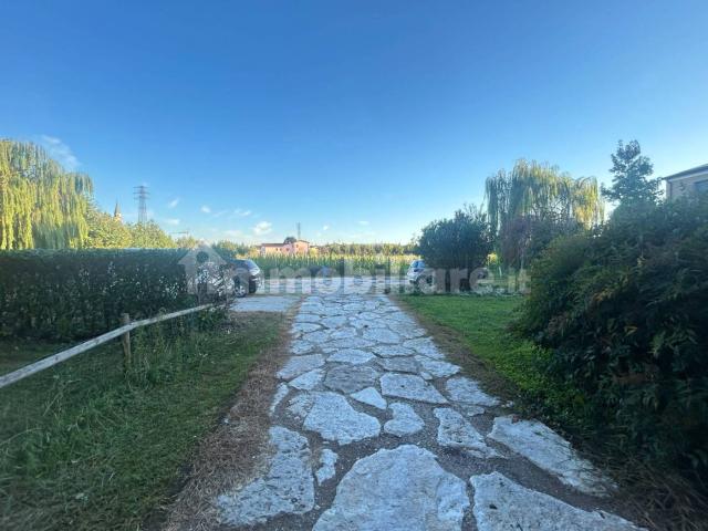 Monolocale via Nino Bixio 39h, Gazzo