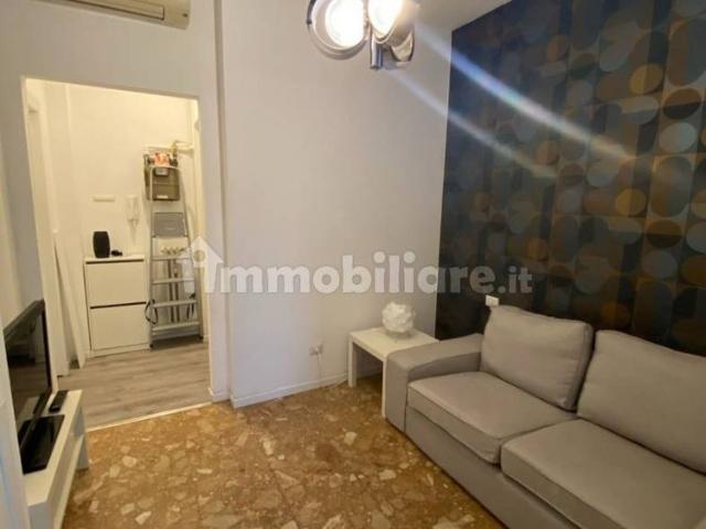 Monolocale via Padova 256, Crescenzago, Milano