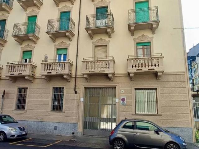 Monolocale via Padova 36, Aurora, Torino