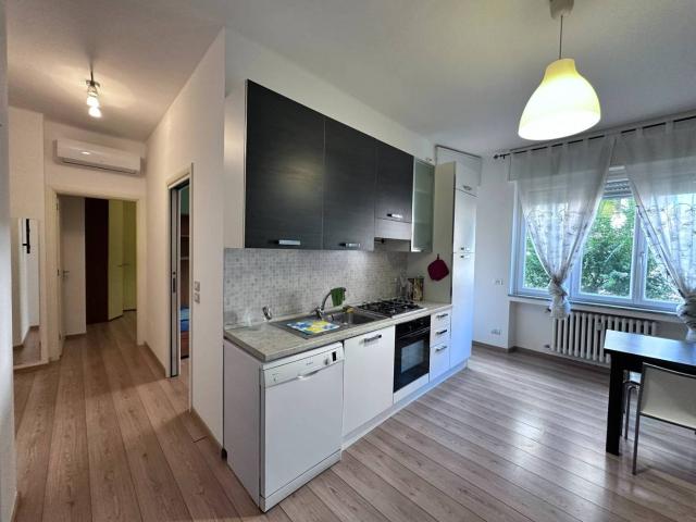 Monolocale via Pietro Ferrero 10, Borgo Piave, Corso Europa, Zona Ferrero, Alba