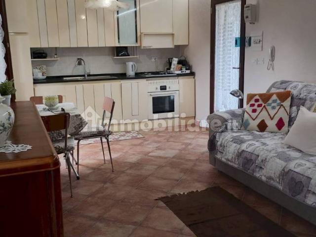Monolocale via Pralafera, 4, Centro, Torre Pellice