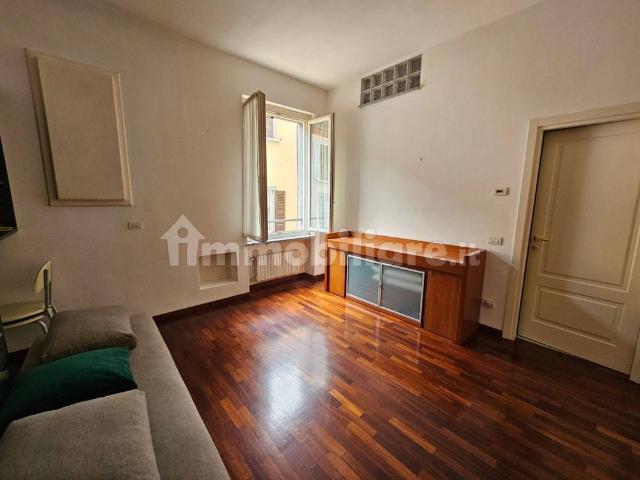 Monolocale via Raffaele De Gradi Angolo via Vittorio Emanuele. 3, Monza