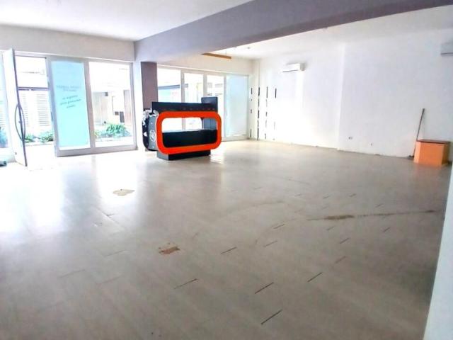 monolocale 140mq