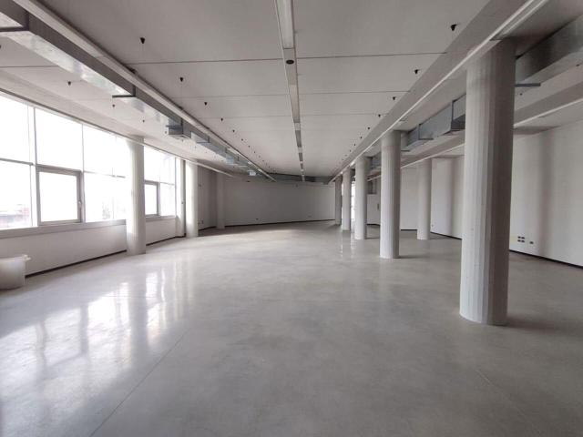monolocale 323mq