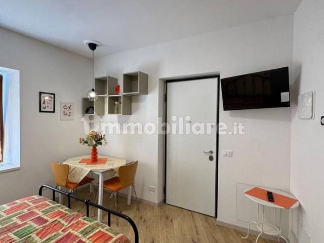 Monolocale 40 m², Noriglio, Collina Est, Rovereto