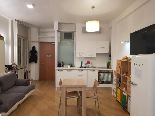 monolocale 58mq