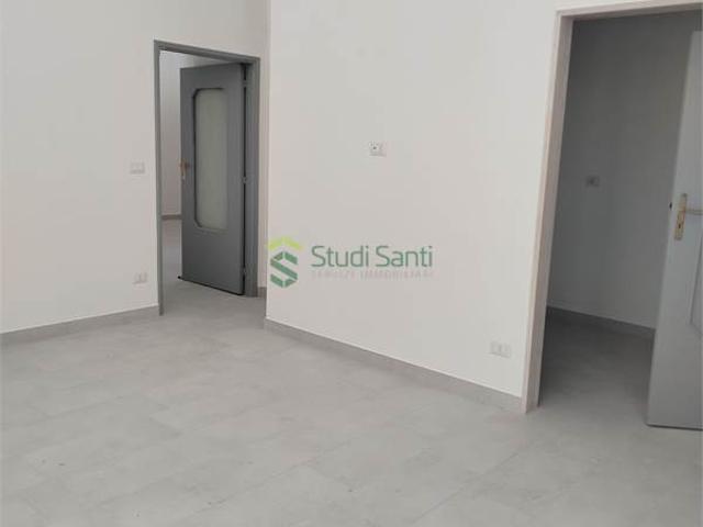 MONOVANO IN LOCAZIONE