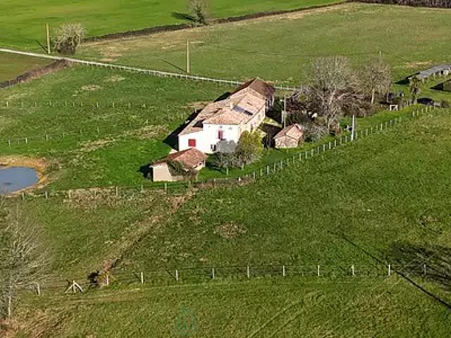 Monpazier 24540 Achat / Vente maison 7 pièces t7 terrasse